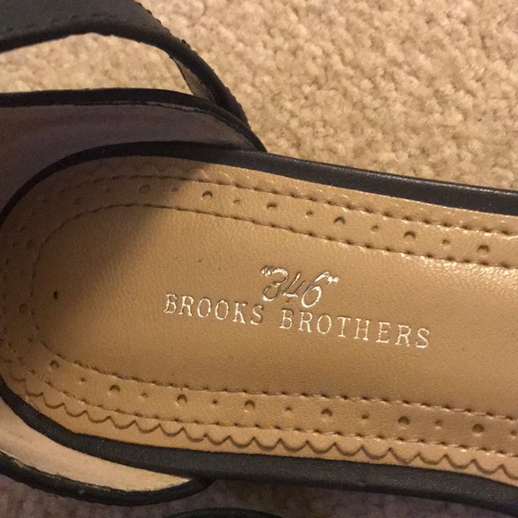 Brooks Brothers Sandals - Picture 3 of 6